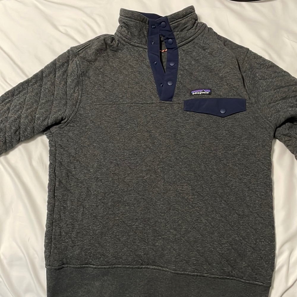 LIKE NEW, Patagonia 3/4 quilted snap pullover